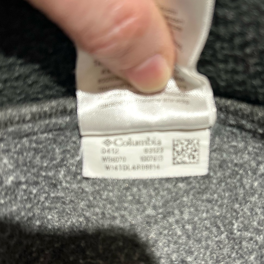 Columbia Gray Black Full-Zip Fleece Jacket Side Zip Pockets Boys Size 10-12 - Picture 8 of 8
